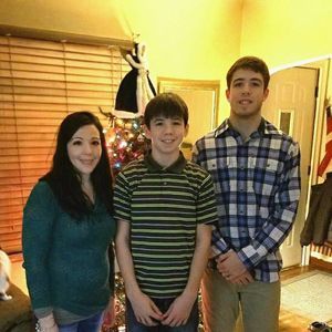 Meet your Posher, Evelyn